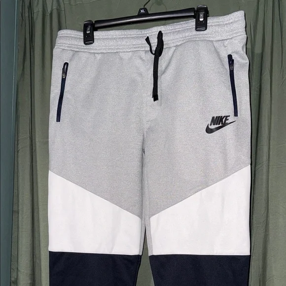 Nike Black and Gray Joggers with White Accents - Picture 2 of 7